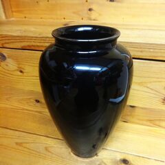 💗ブラックのフラワーベース花瓶です。💛の画像