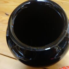 💗ブラックのフラワーベース花瓶です。💛の画像