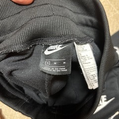 NIKE ズボンの画像