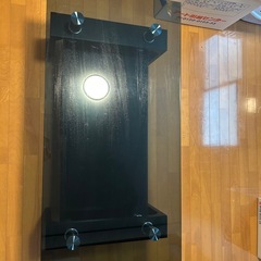 ガラステーブルの画像