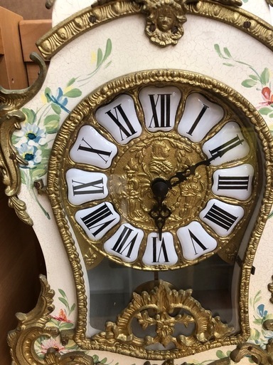 《尼崎市/リサイクルショップドリーム次屋店》★ジモティー割引有★ロココ調　アンティーク　振り子時計 ジャンク品 飾りや部品取り用☆尼崎市若王寺☆