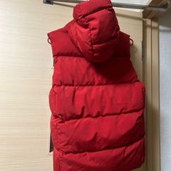 GU ダウンベストSサイズの画像