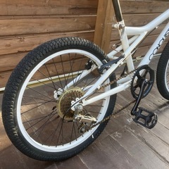 ⭐︎人気のミニベロ⭐︎                     　　　　　　　小径車20インチ　美品！の画像