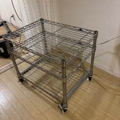 金属ラックの画像