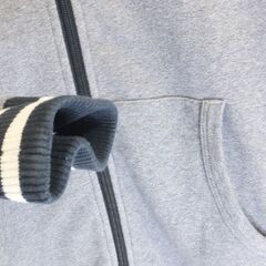 アウトドア　パーカーの画像