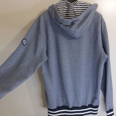 アウトドア　パーカーの画像