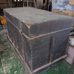 車付き和箪笥　長持の画像