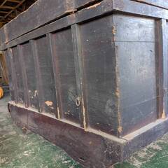 車付き和箪笥　長持の画像