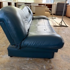 ソファ２台の画像