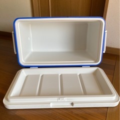 コールマン　クーラーボックスの画像