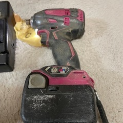 HITACHI インパクト 14.4vの画像