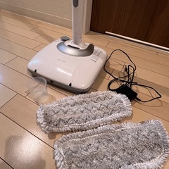 明日中・無料・アイリスオーヤマ　電動モップの画像