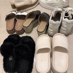 靴　サンダル　まとめての画像