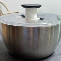 OXOオクソー ステンレスサラダスピナー大 26.8×26.8×15cmの画像