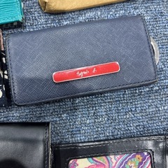 財布山、キーケースの画像