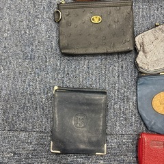 財布山、キーケースの画像