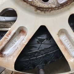 週末　金　土　日　限定お値引きしました。165/65r15オブザーブGIZ2スタッドレス　ダイハツ純正ホイル付きの画像