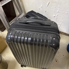 過去投稿★スーツケースの画像