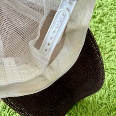 ❄️赤×ストーンがきらめく冬のアクセント帽子✨ノルディック柄で季節感たっぷり⛄可愛く上品なワンポイントに…♡の画像