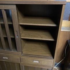 【決まりました】食器棚の画像