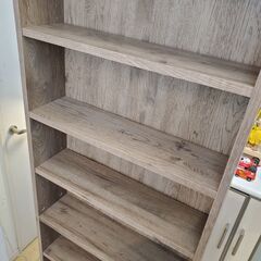 【2個あります／1個のお値段です】 スリム 8段ラック 棚板可動式 木目模様◆幅60㎝×奥行23㎝×高さ180㎝◆近隣配送無料　買取帝国 朝霞店の画像