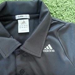 ✨👕adidas🫧 CLIMALITE ポロシャツ♡快適ドライ×おしゃれブラック✨スポーツもカジュアルも◎秋冬は重ね着でコーデを楽しもう♪の画像