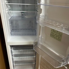 【名護市】シャープ 280L 冷蔵庫 SJ-PD28E-W 2019年製 動作品 引き取り限定 の画像