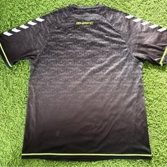 ✨👕 hummel🫧半袖シャツ♡大きめロゴでスポーツもおしゃれに✨着用少なめ美品600円💖の画像