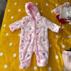 ベビー服70cmの画像