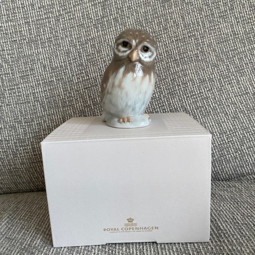 ロイヤルコペンハーゲン フクロウ フィギュリン オウル 2020 新品 ロイヤルコペンハーゲン フィギュリン オウル フクロウ 2020 イヤー