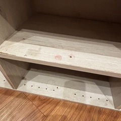 収納棚の画像