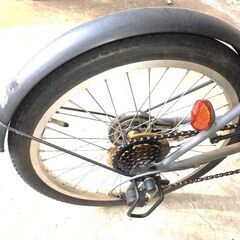 折り畳み20インチ６段キャの画像