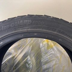 YOKOHAMA 215/45R17 スタッドレス4本の画像