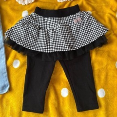 ベビー服90cm，4枚の画像