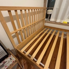 IKEA セミダブルベッドフレームの画像