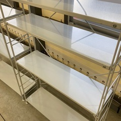 【来店歓迎】【OF-75】奥行きスリム スチールユニットシェルフ スチールラック 見せる収納 キッチン ガレージ　　検)事務机 オフィス チェア　会議 椅子　ロッカー　ミーティングテーブル　応接ソファ 店舗 事務所 什器　書庫 本棚 ラック デスク スチール 美品多数 格安 【中古オフィス家具】の画像