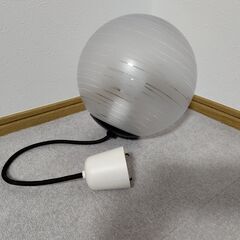 無料　球形ライト　天井吊り下げ型照明　白熱灯器具60W 昭和平成レトロの画像