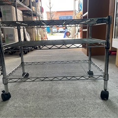 IRIS OHYAMA　アイリスオーヤマ　3段　メタルラック　スチールラック　キャスター付き　ポール径19㎜　便利　棚　収納　W590×D360×H450㎜　中古　③の画像