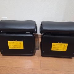 TOYOTA(トヨタ)　純正部品　オットマン08790-28060-CO 2個の画像