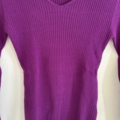 soeur7　パープル Vネック 長袖セーター サイズ02の画像