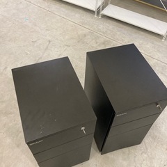 【購入者決定11/14引渡し予定】【OF-76】スリムサイドワゴン デスクワゴン 鍵付き ブラック 黒 オフィスワゴン スチールキャビネット　検)事務机 オフィス チェア　会議 椅子　ロッカー　ミーティングテーブル　応接ソファ 店舗 事務所 什器　書庫 本棚 ラック デスク スチール 美品多数 格安 【中古オフィス家具】の画像