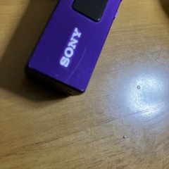 WALKMANとスピーカーの画像