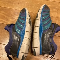 【無料】NIKEダイナモ17cmの画像