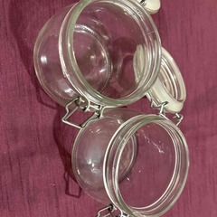 ＜無料＞　ガラス製の物入の画像