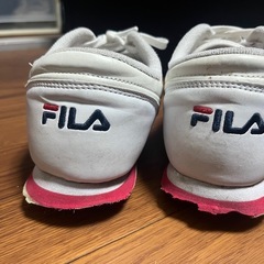 FILAスニーカー23.5〜24の画像