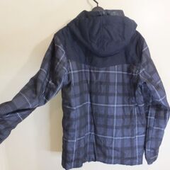 アディダス　コートの画像