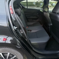 平成25年トヨタアクアGブラックレザー上段グレード　ナビ　TV ETC車検8/8の画像