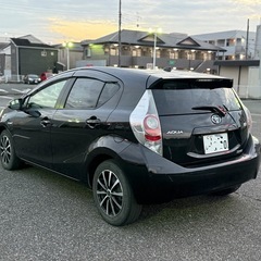 平成25年トヨタアクアGブラックレザー上段グレード　ナビ　TV ETC車検8/8の画像