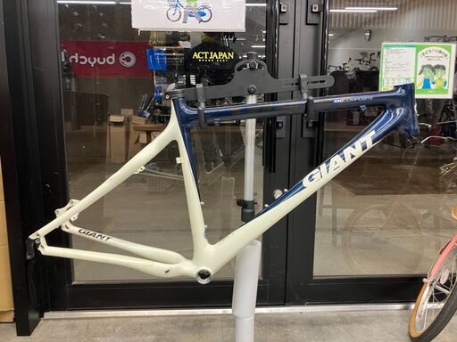 GIANT 「ジャイアント」 XTC COMPOSITE 0 2007年モデル フレームセット / バイチャリ福岡店 ITYC23Z1B1RG-J