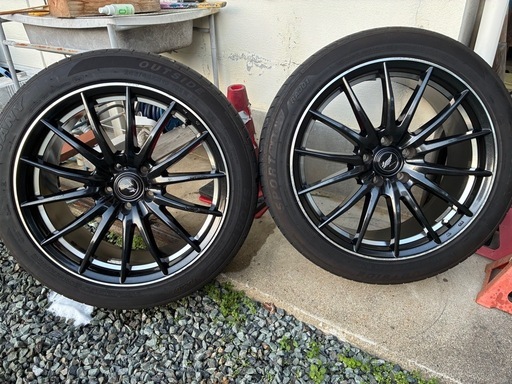 19インチ　夏タイヤ　バリ溝